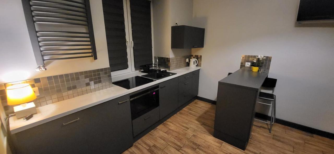Metro Plocka Wolska House Apartment