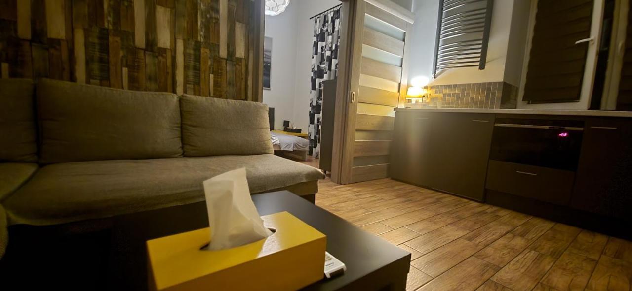 Apartment Metro Plocka Wolska House